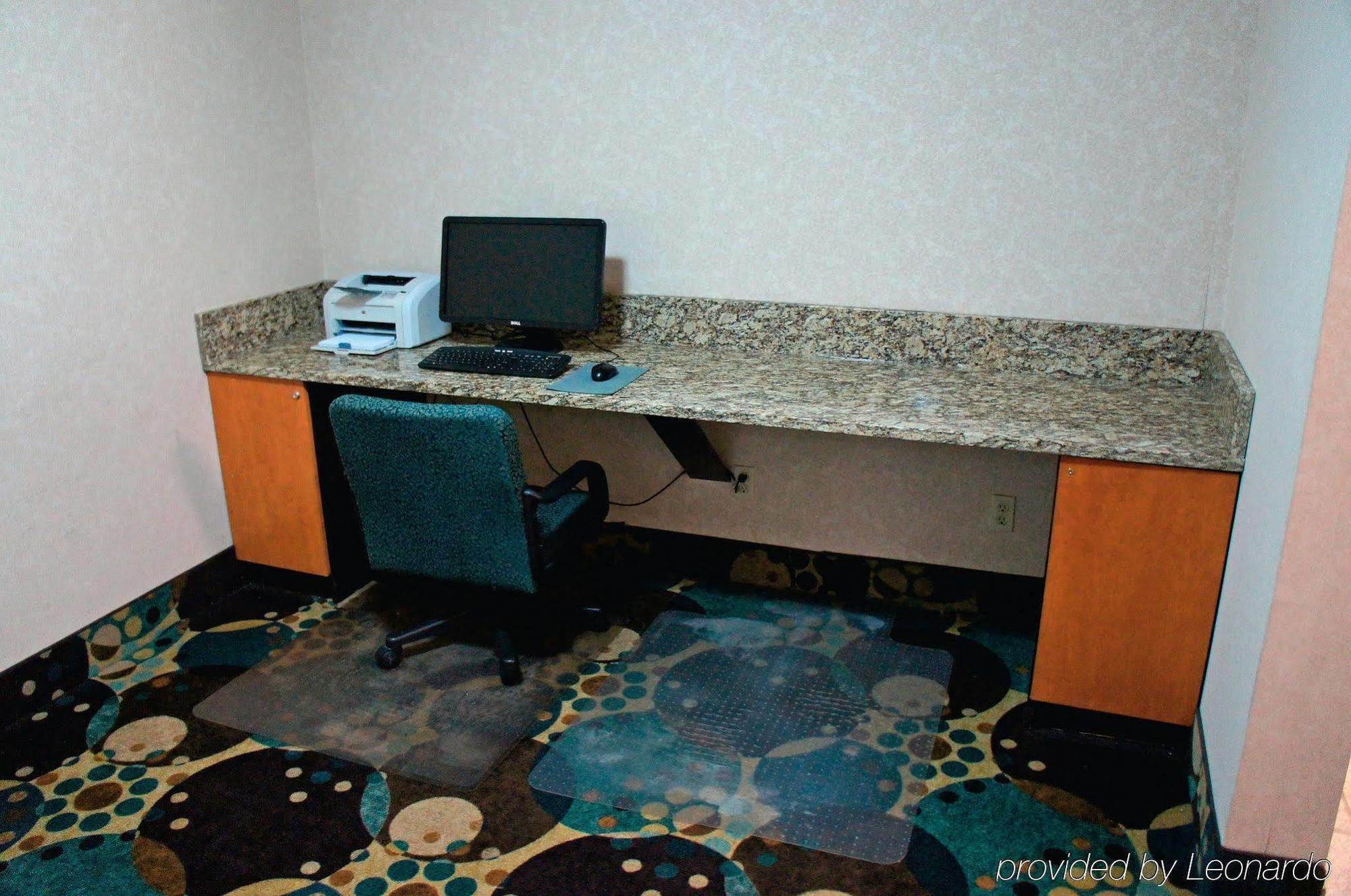 La Quinta Inn & Suites By Wyndham Peru Starved Rock St Park Dış mekan fotoğraf