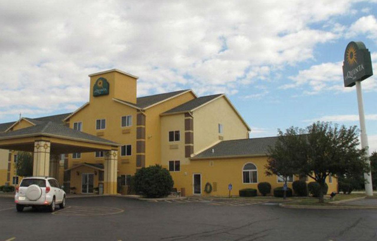 La Quinta Inn & Suites By Wyndham Peru Starved Rock St Park Dış mekan fotoğraf