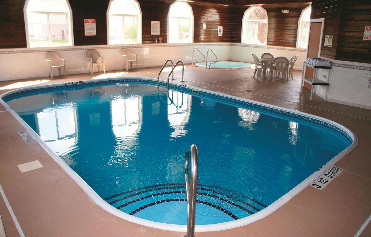 La Quinta Inn & Suites By Wyndham Peru Starved Rock St Park Dış mekan fotoğraf